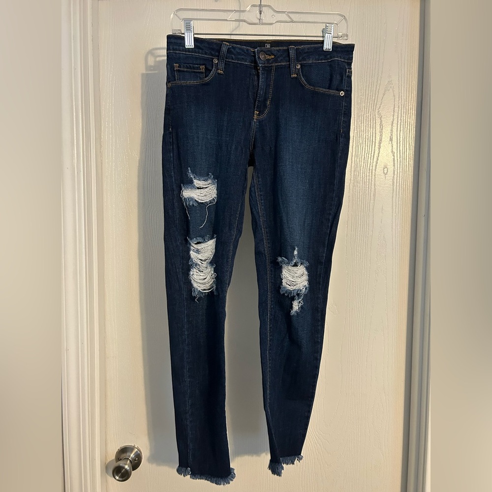 Just Black | Women's Distressed Dark Blue Skinny Jeans | Size 28
